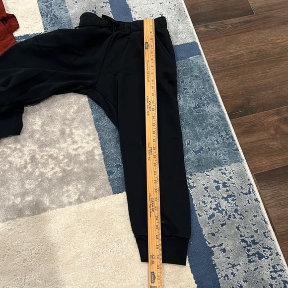 Nike Women’s Size Small Sweatpants Jogger Black Drawstring Elastic Waist - Picture 8 of 8